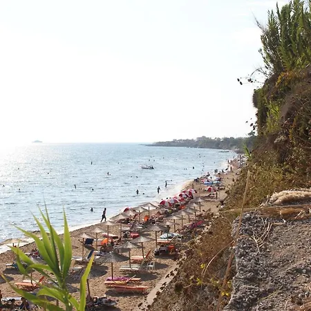 Nefeli Groundfloor Appartement *